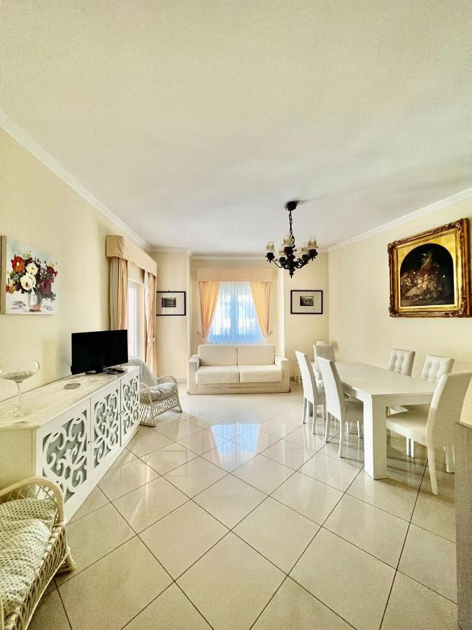 Short-Lets D33, Part Of The House Is Available For Short-Term Rentals In Sorrento Center المظهر الخارجي الصورة