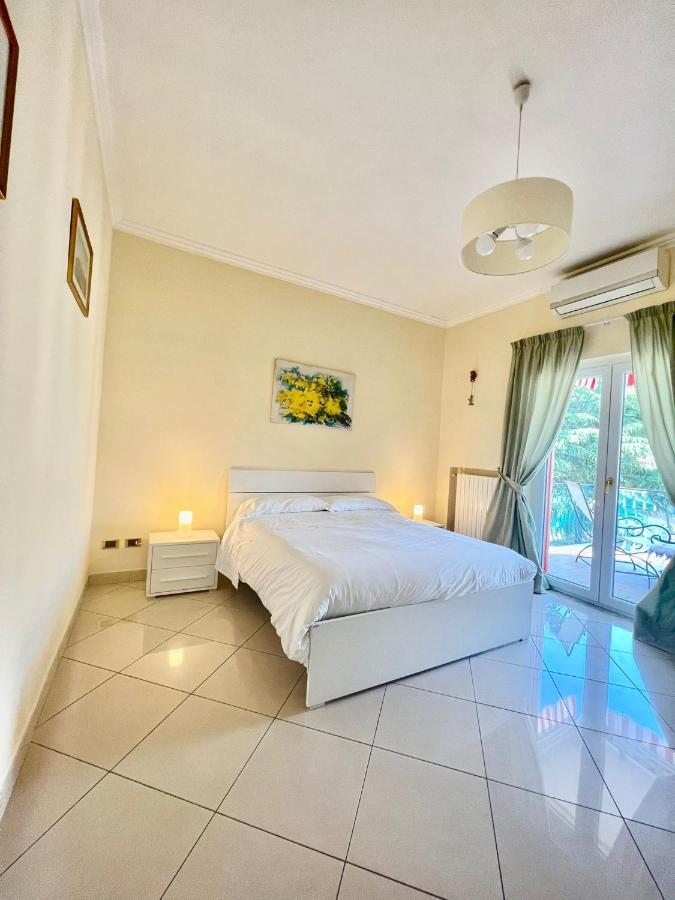 Short-Lets D33, Part Of The House Is Available For Short-Term Rentals In Sorrento Center المظهر الخارجي الصورة